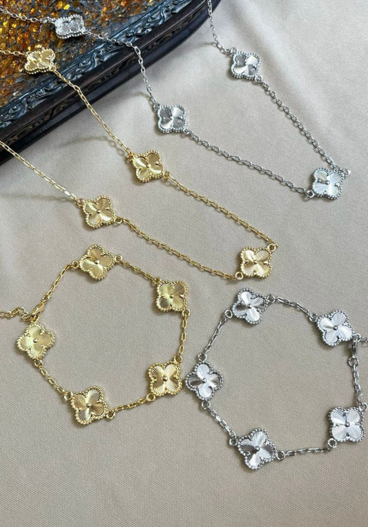 Pulseira Dourada Coleção Lumora